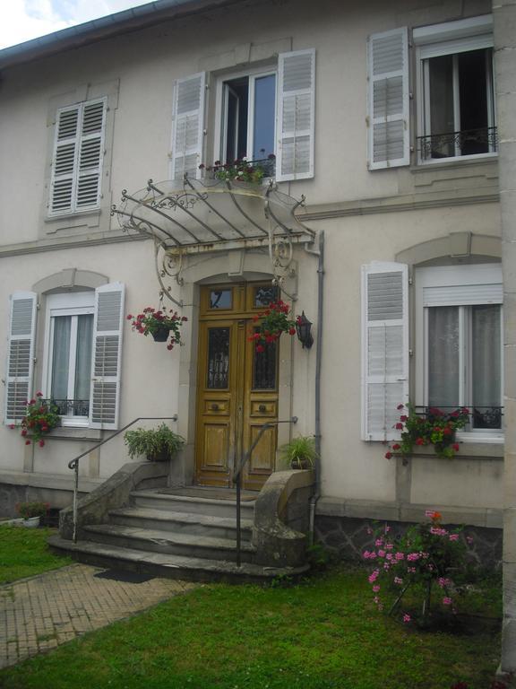 Appartement Logis Balneen Bains les Bains Bagian luar foto